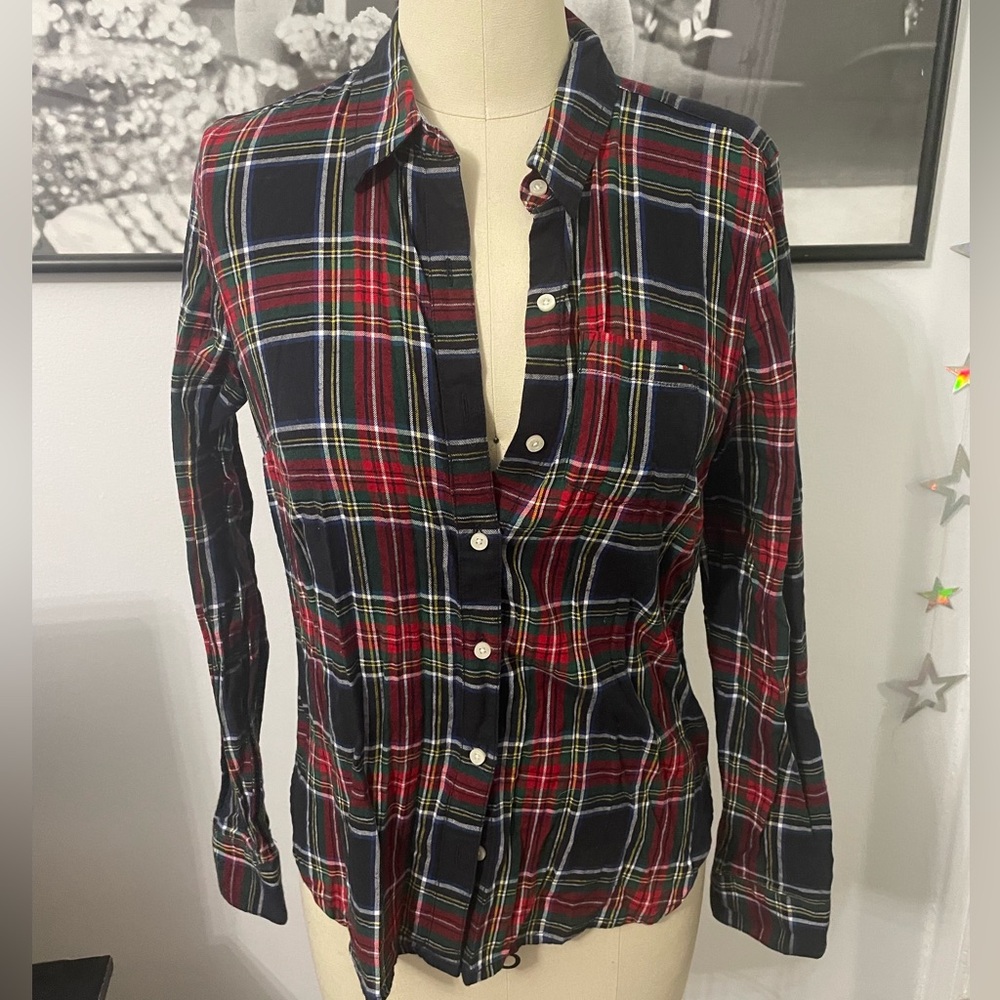 Holiday Long Sleeved Tommy Hilfiger Button Up Plaid Flannel